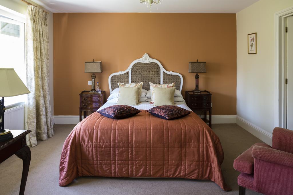 The Lake Country House Hotel & Spa Llangammarch Wells Exterior photo